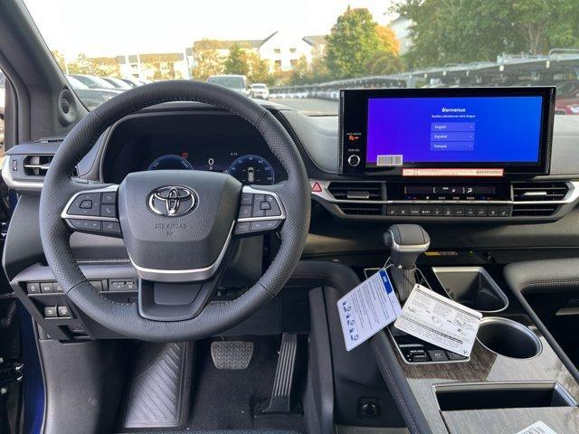 new 2025 Toyota Sienna car, priced at $60,615