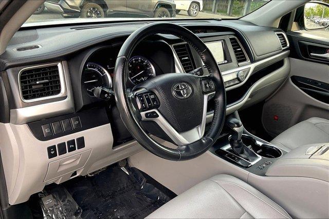 used 2019 Toyota Highlander Hybrid car, priced at $30,795