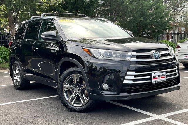 used 2017 Toyota Highlander Hybrid car, priced at $27,495