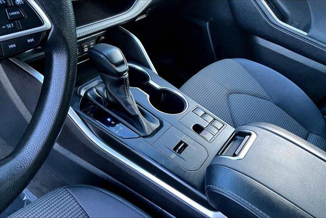 used 2023 Toyota Highlander car, priced at $31,995