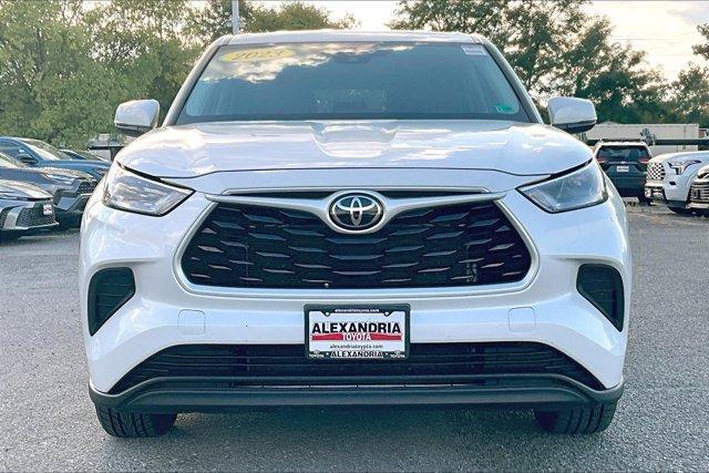 used 2023 Toyota Highlander car, priced at $31,995