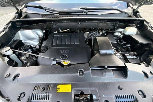 used 2015 Toyota Highlander car, priced at $16,495