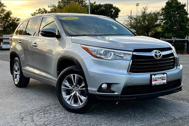 used 2015 Toyota Highlander car, priced at $16,495
