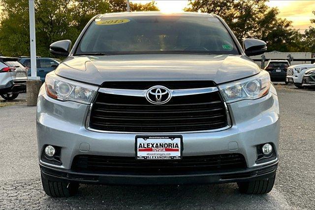 used 2015 Toyota Highlander car, priced at $16,495