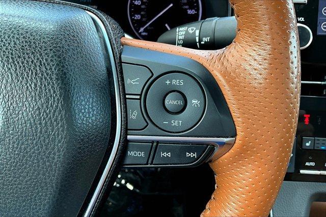 used 2020 Toyota Avalon Hybrid car, priced at $28,495