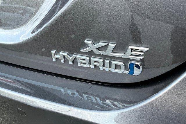 used 2018 Toyota Camry Hybrid car, priced at $22,595
