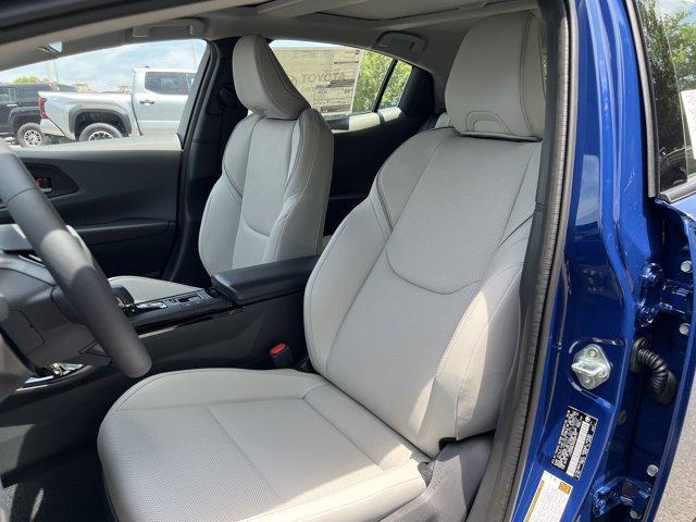 new 2025 Toyota Prius car