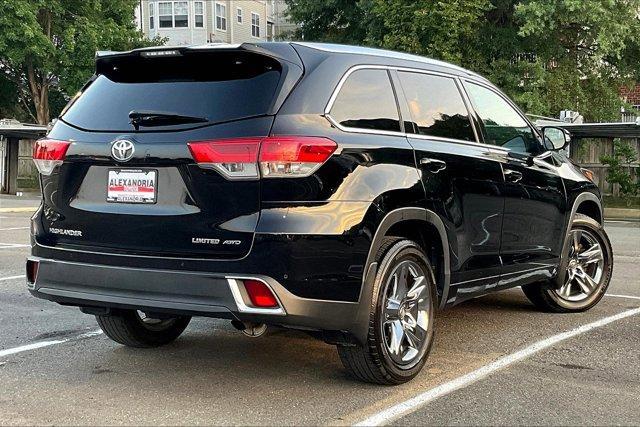 used 2019 Toyota Highlander car, priced at $25,595