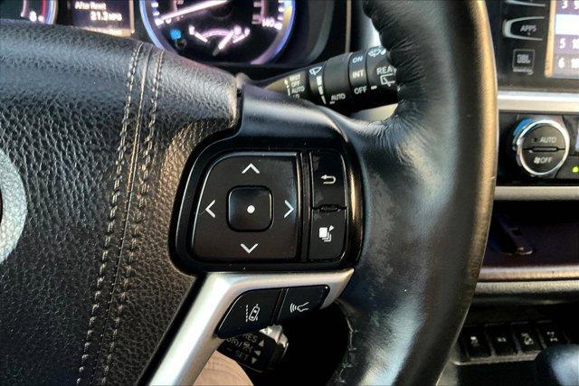 used 2019 Toyota Highlander car, priced at $25,595