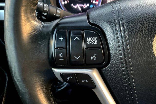 used 2019 Toyota Highlander car, priced at $25,595