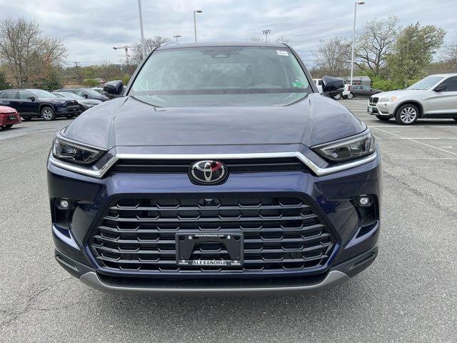 new 2025 Toyota Grand Highlander car