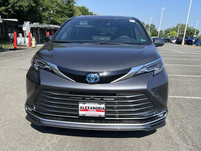 new 2025 Toyota Sienna car, priced at $60,530