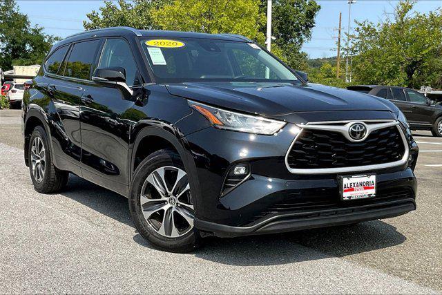 used 2020 Toyota Highlander car, priced at $28,995