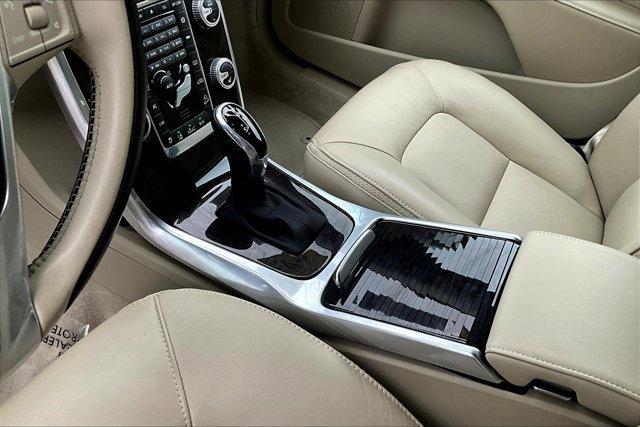 used 2016 Volvo XC70 car, priced at $18,995
