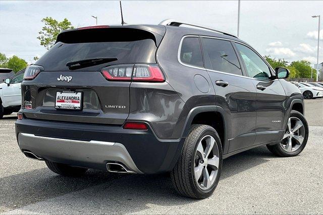 used 2019 Jeep Cherokee car, priced at $18,995