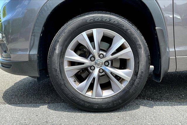 used 2015 Toyota Highlander car, priced at $21,995