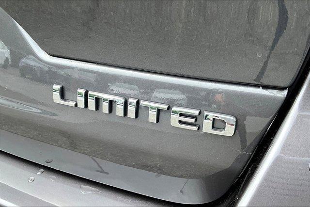 used 2022 Jeep Grand Cherokee car, priced at $32,995