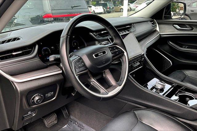used 2022 Jeep Grand Cherokee car, priced at $32,995