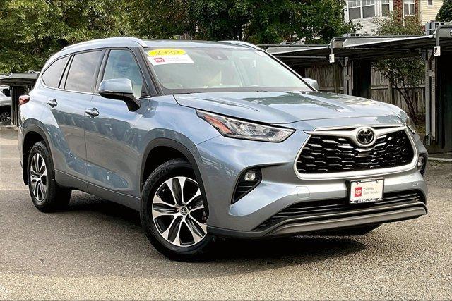 used 2020 Toyota Highlander car, priced at $32,995