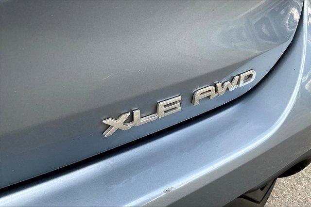 used 2020 Toyota Highlander car, priced at $32,995