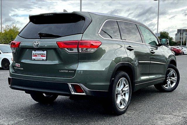 used 2018 Toyota Highlander car, priced at $20,495
