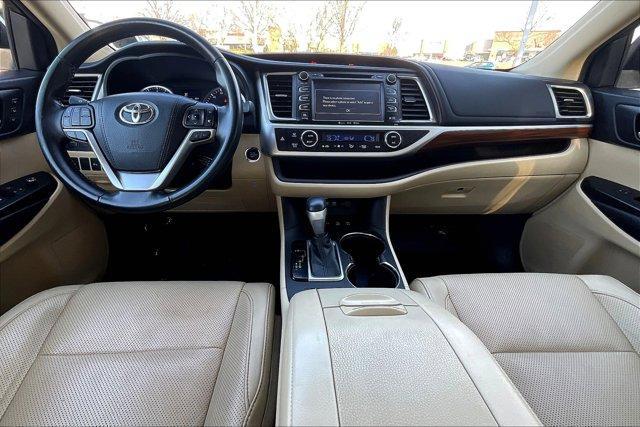 used 2018 Toyota Highlander car, priced at $20,495