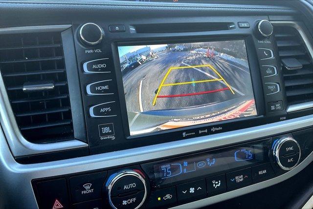 used 2018 Toyota Highlander car, priced at $20,495