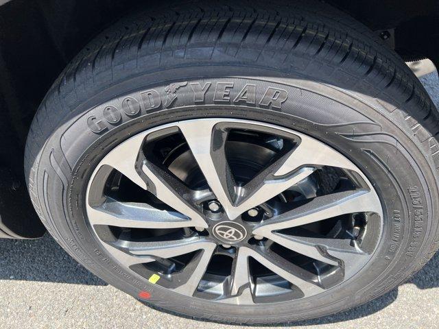 new 2025 Toyota Corolla Cross car, priced at $32,559