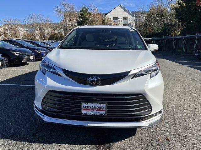 new 2026 Toyota Sienna car