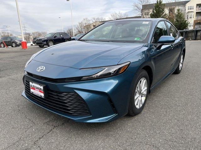 new 2025 Toyota Camry car