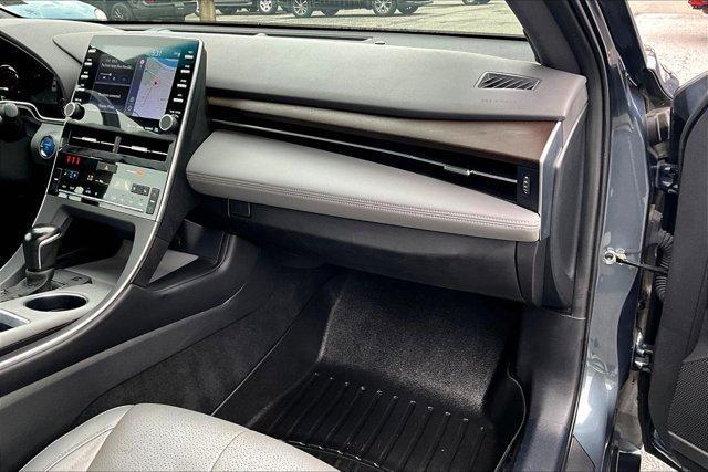 used 2022 Toyota Avalon Hybrid car, priced at $30,995