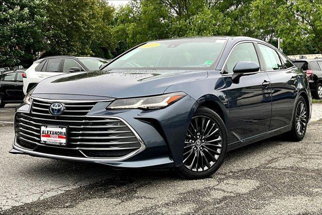 used 2022 Toyota Avalon Hybrid car, priced at $30,995