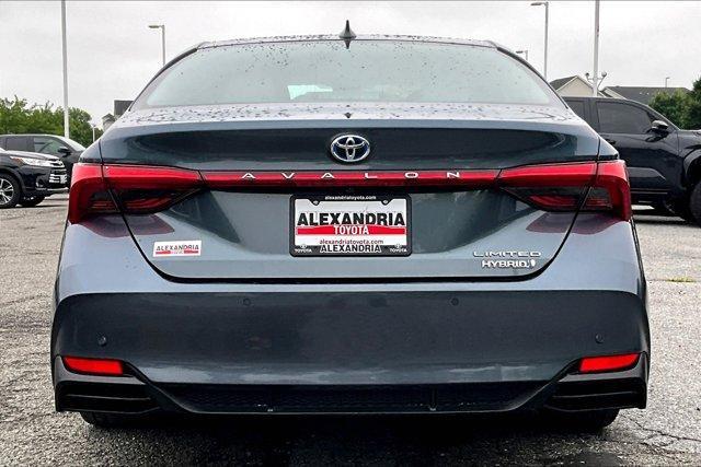 used 2022 Toyota Avalon Hybrid car, priced at $30,995
