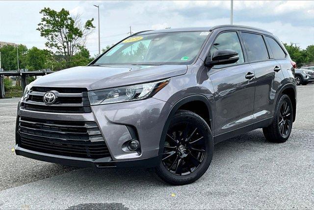 used 2019 Toyota Highlander car, priced at $25,995