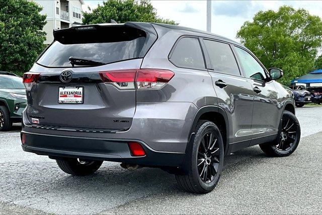 used 2019 Toyota Highlander car, priced at $25,995
