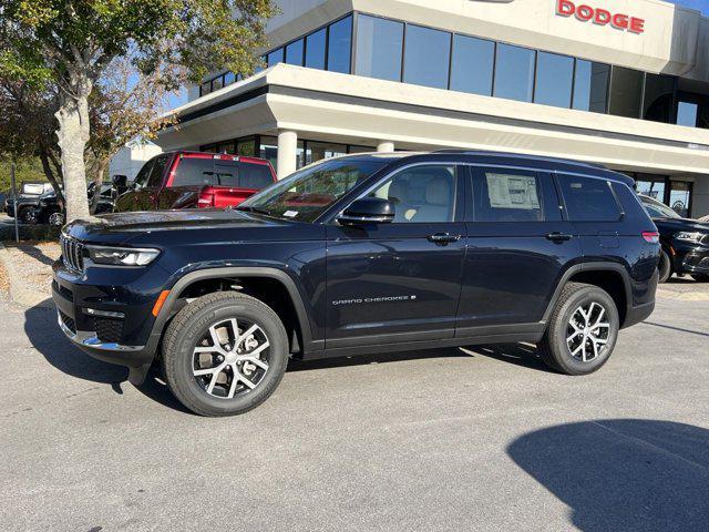 new 2024 Jeep Grand Cherokee L car, priced at $47,195