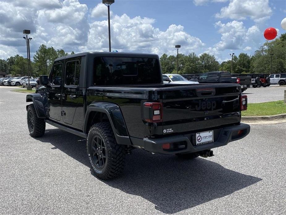 new 2024 Jeep Gladiator car, priced at $43,437