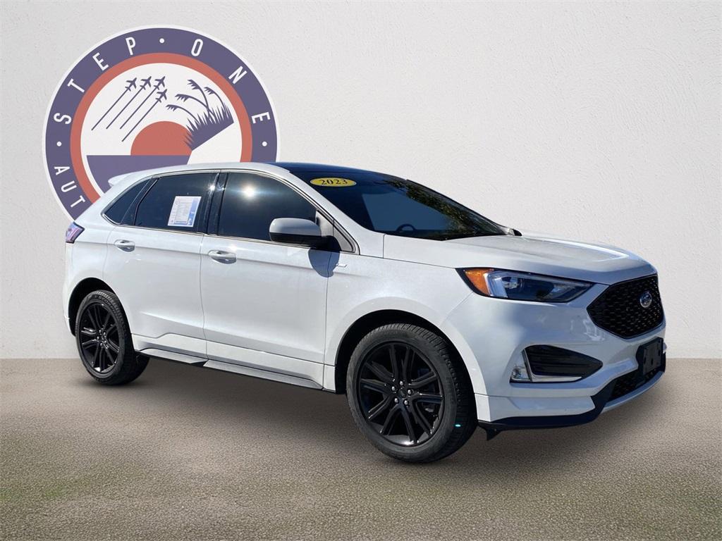 used 2023 Ford Edge car, priced at $30,140