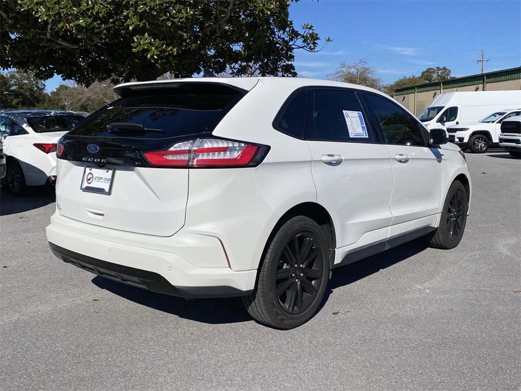 used 2023 Ford Edge car, priced at $30,140