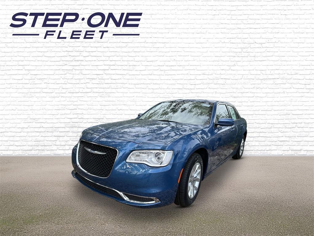 new 2023 Chrysler 300 car, priced at $34,313