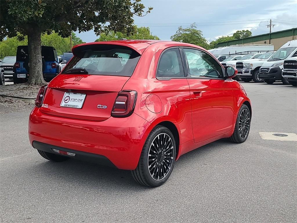 new 2024 FIAT 500e car, priced at $32,390