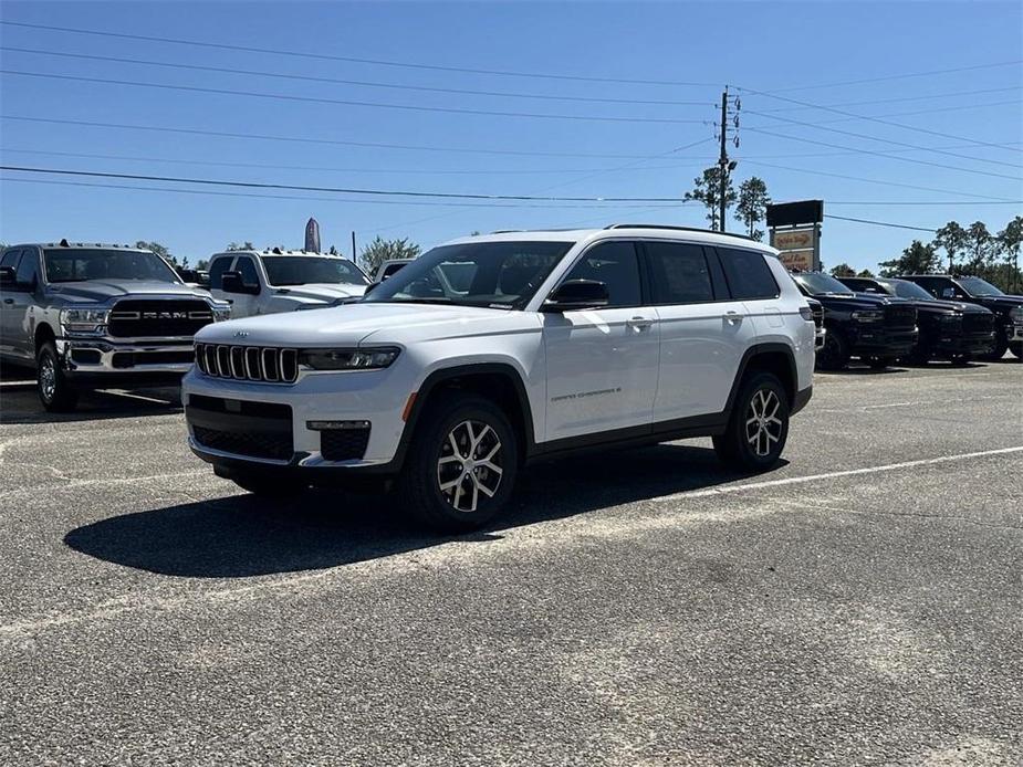 new 2025 Jeep Grand Cherokee L car