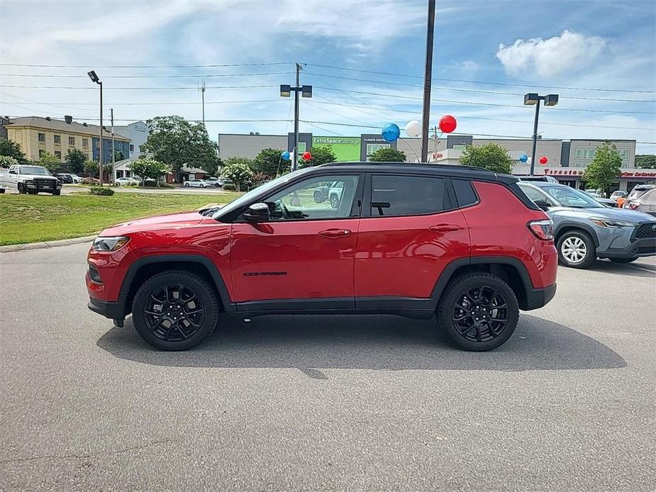 new 2023 Jeep Compass car, priced at $32,555