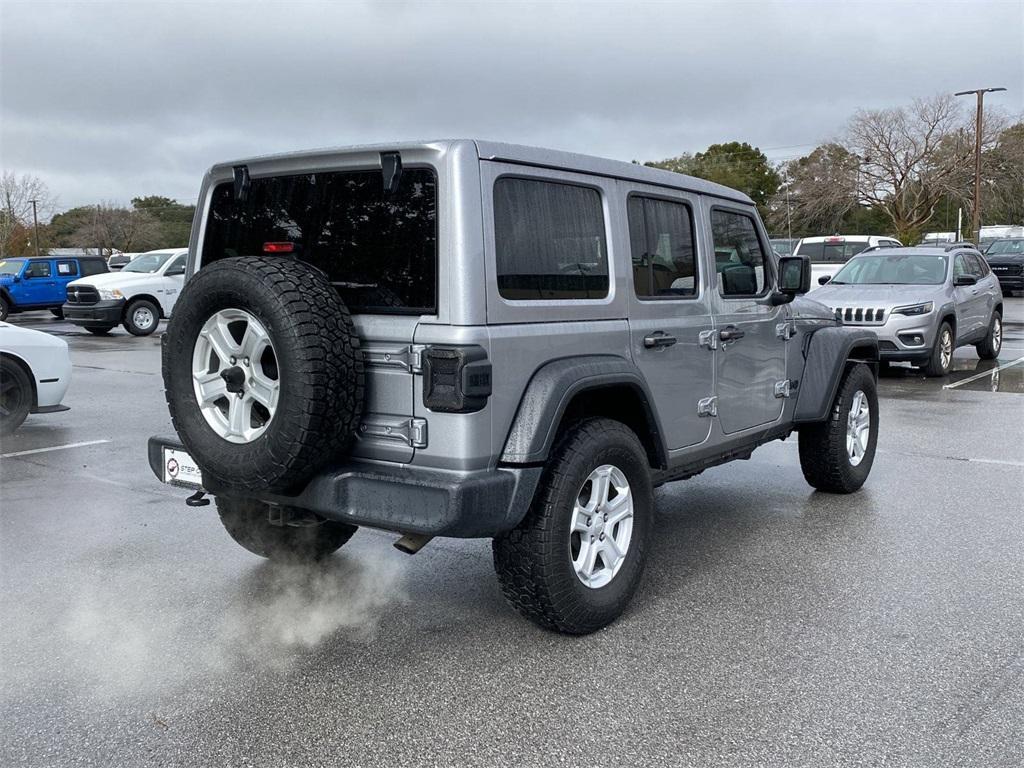 used 2021 Jeep Wrangler Unlimited car, priced at $28,011