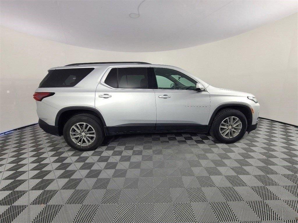 used 2022 Chevrolet Traverse car, priced at $25,988