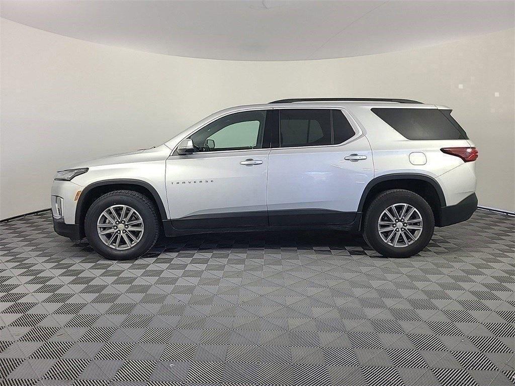 used 2022 Chevrolet Traverse car, priced at $25,988