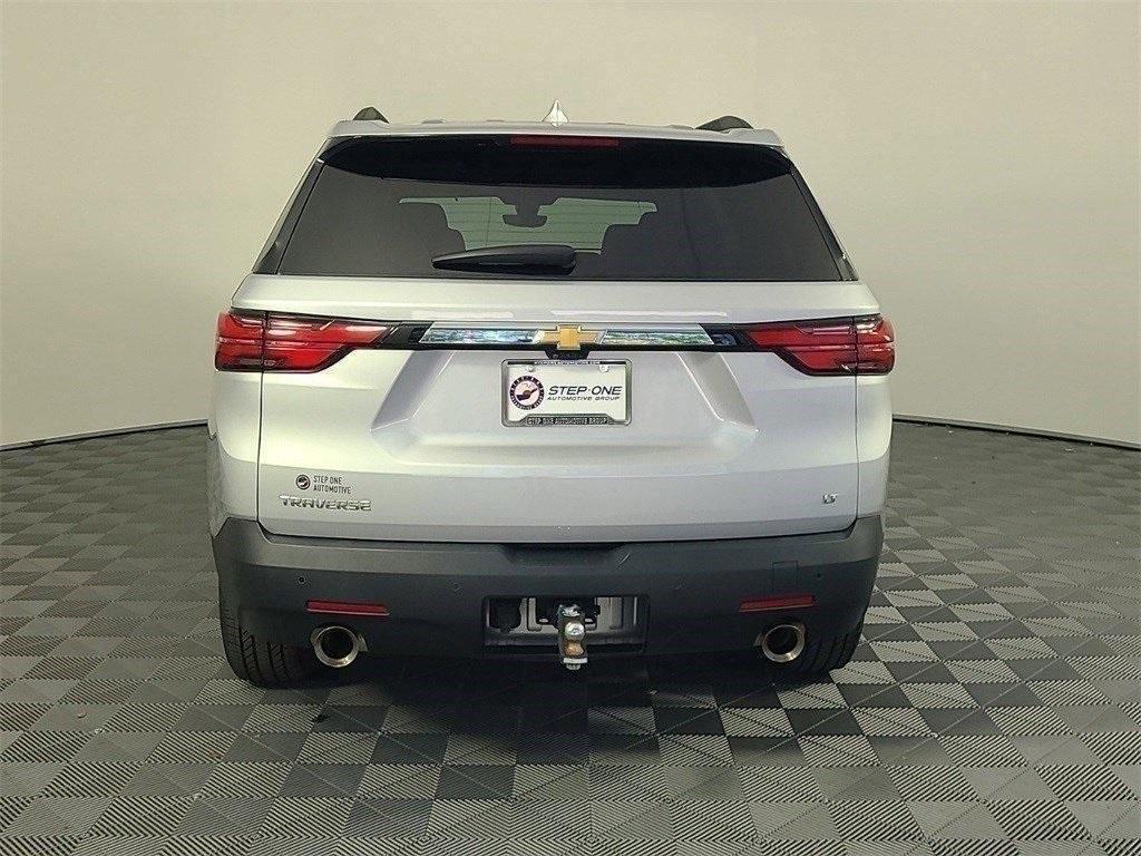 used 2022 Chevrolet Traverse car, priced at $25,988