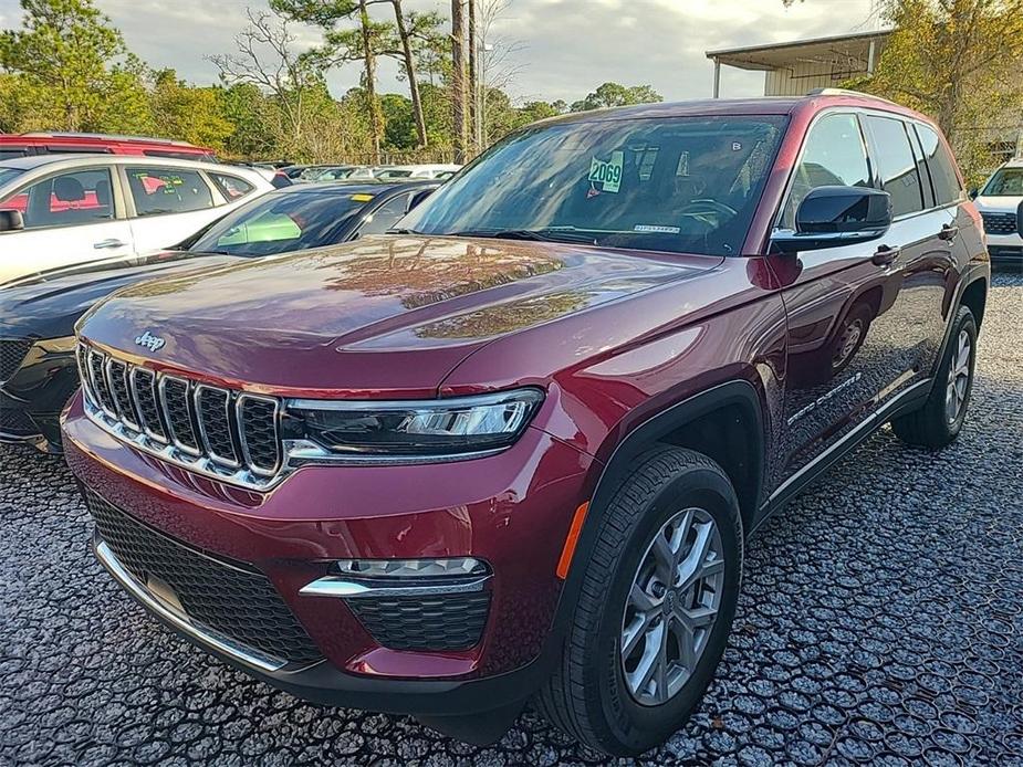 used 2022 Jeep Grand Cherokee car, priced at $33,250