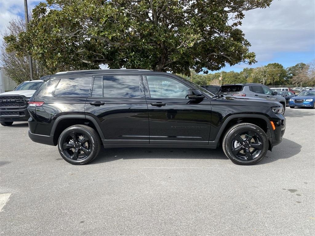 new 2025 Jeep Grand Cherokee L car, priced at $49,995