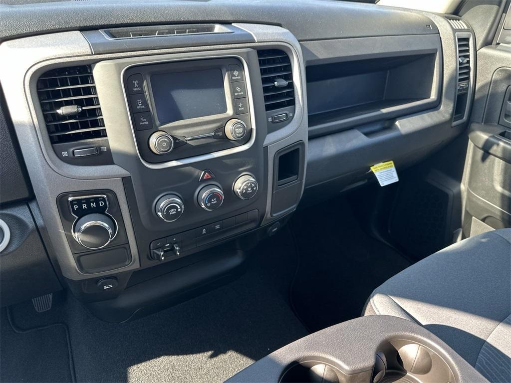 new 2023 Ram 1500 Classic car, priced at $42,058